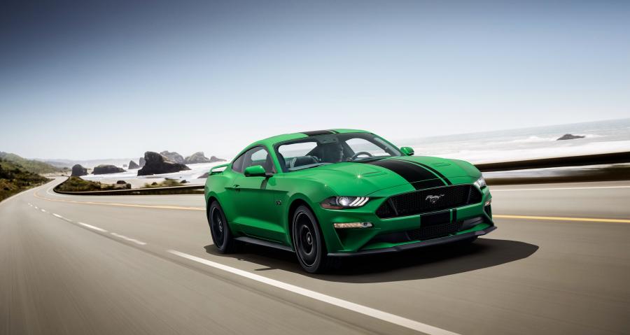  Ford Mustang GT Fastback 2017 года  (NA) (фото 39 из 40)